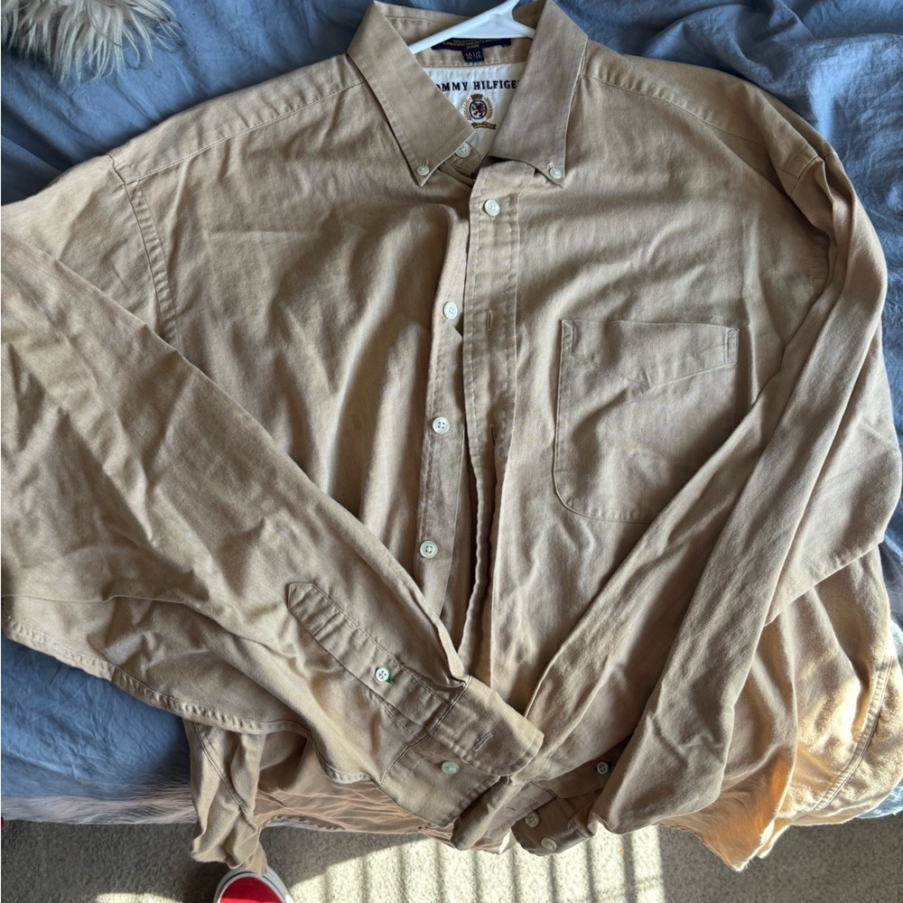 Tommy Hilfiger Men’s Tailored Fit 16 1/2 Size 34-35 Beige Longsleeve Dress Shirt - Picture 3 of 12